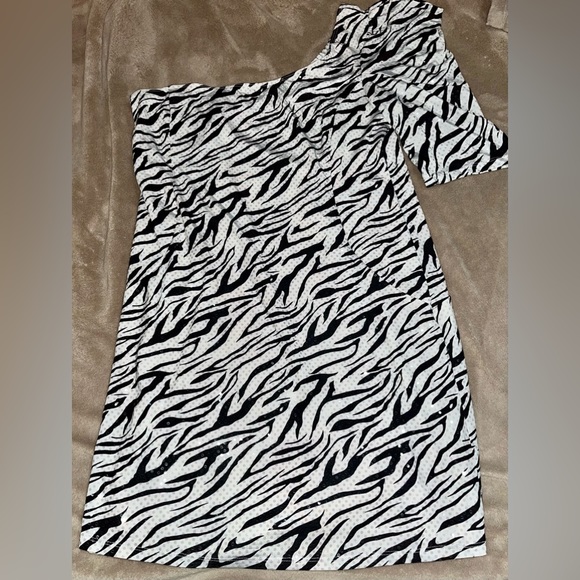 Torrid Sequin Zebra Strip One Shoulder - Picture 1 of 4